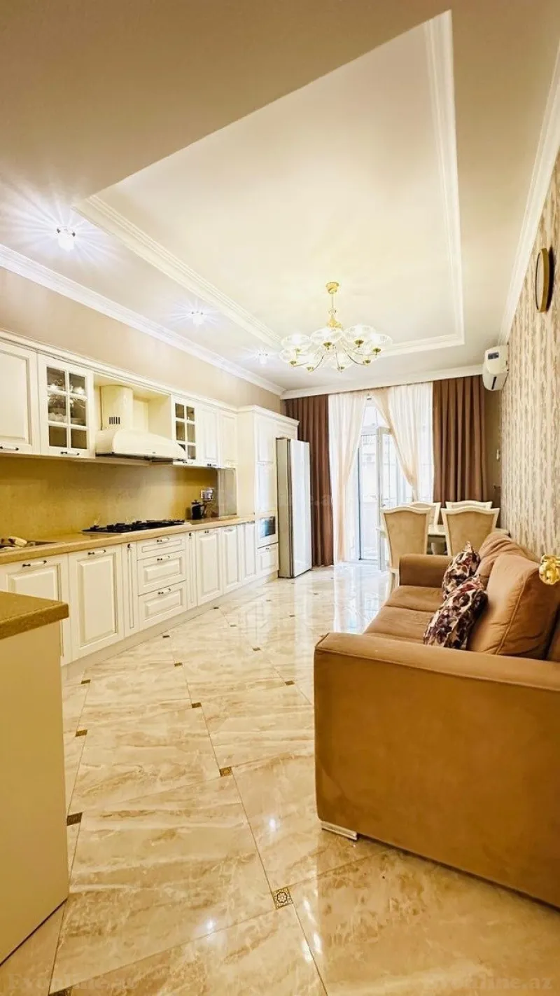 Satılır 3 otaqlı Mənzil Yeni tikili 168 m² Nəsimi r. - şəkil 6