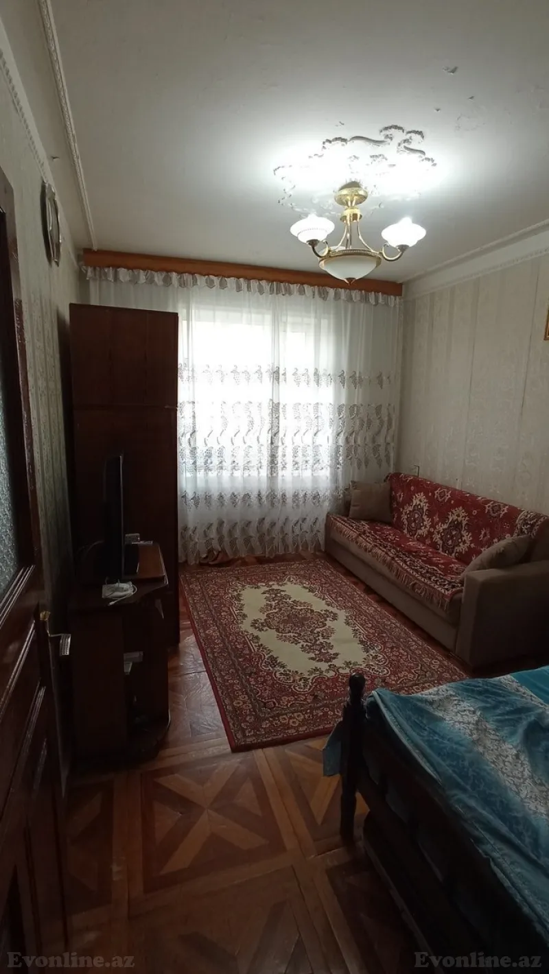 Satılır 5 otaqlı Mənzil Köhnə tikili 100 m² Əhmədli m. - şəkil 6