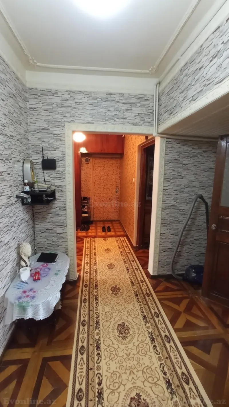 Satılır 5 otaqlı Mənzil Köhnə tikili 100 m² Əhmədli m. - şəkil 8