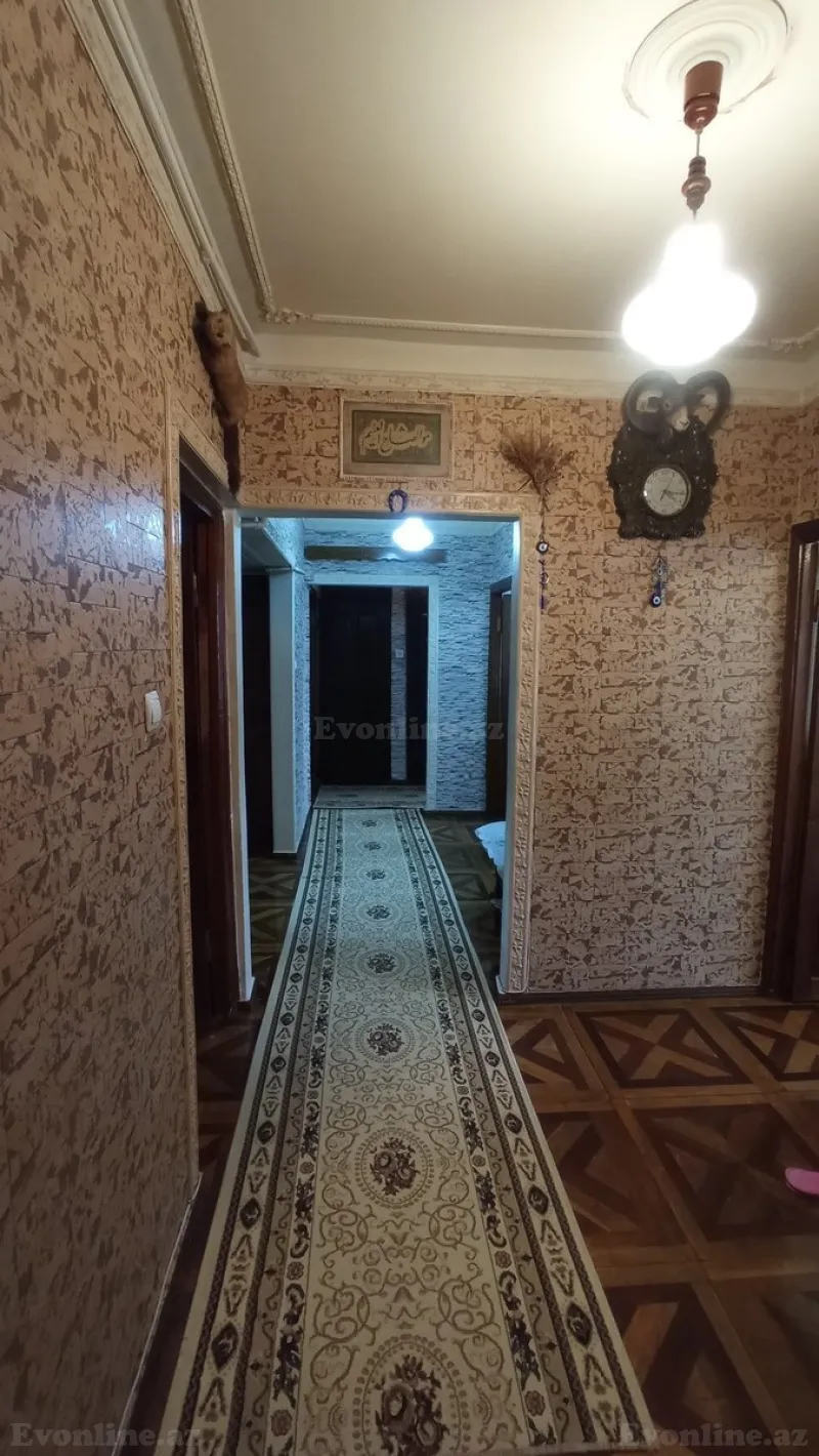 Satılır 5 otaqlı Mənzil Köhnə tikili 100 m² Əhmədli m. - şəkil 9
