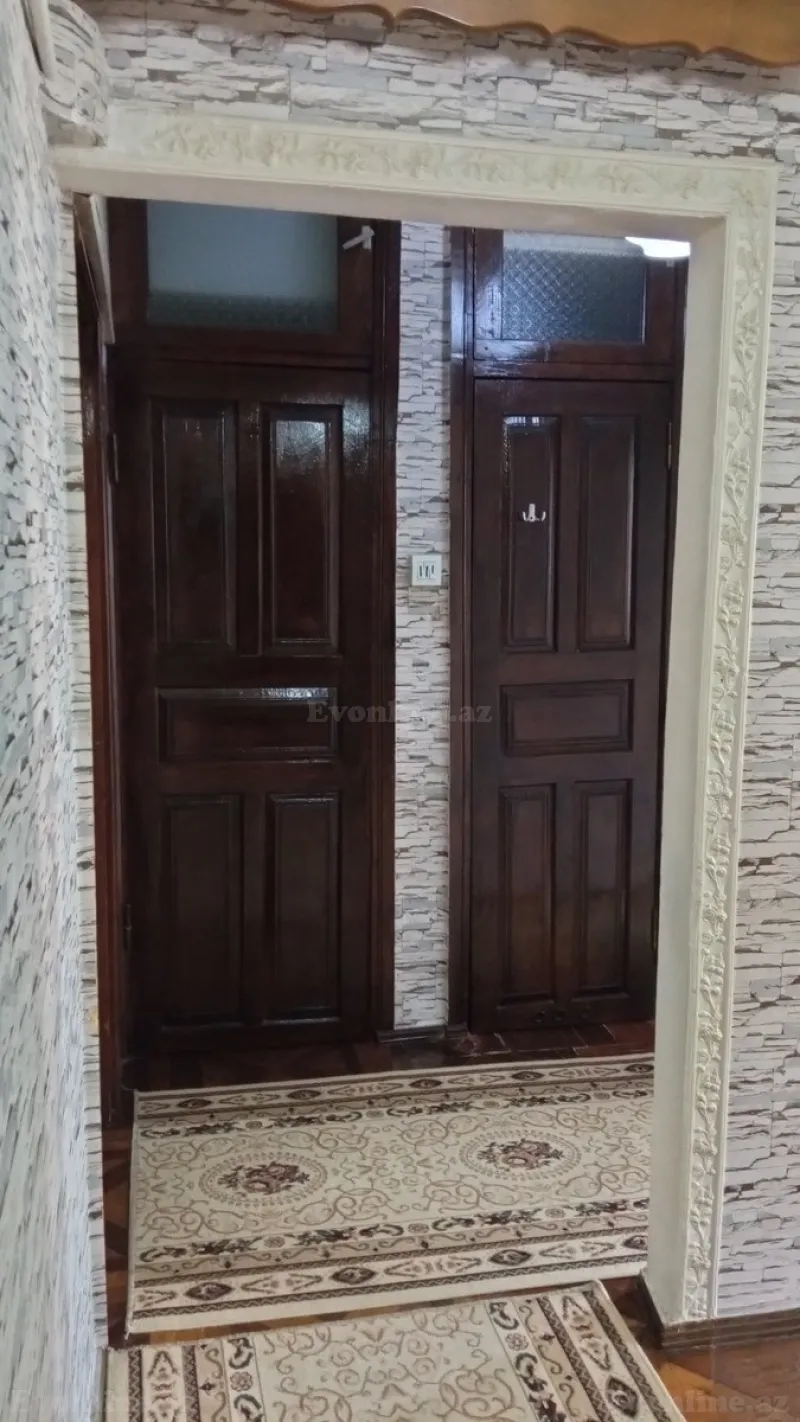 Satılır 5 otaqlı Mənzil Köhnə tikili 100 m² Əhmədli m. - şəkil 11