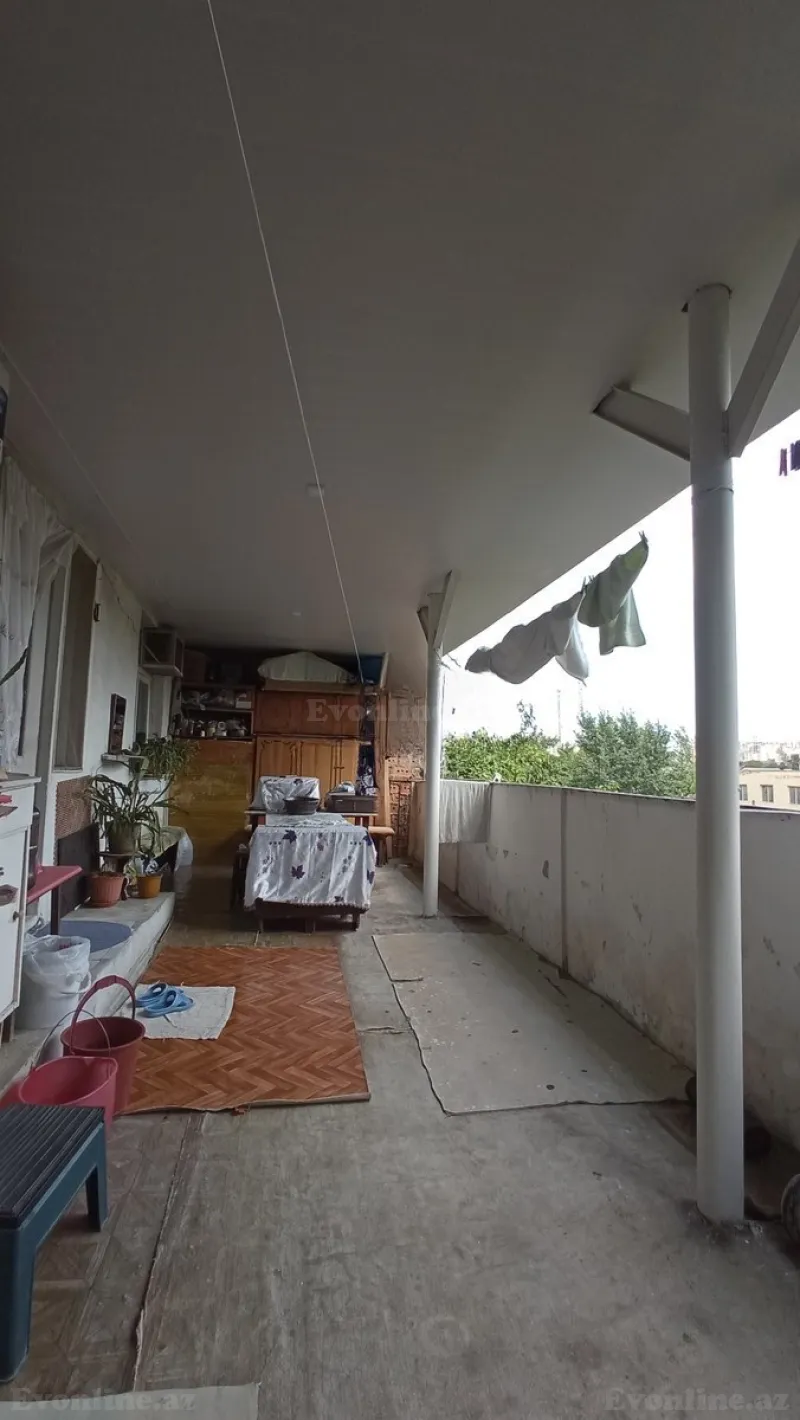 Satılır 5 otaqlı Mənzil Köhnə tikili 100 m² Əhmədli m. - şəkil 22