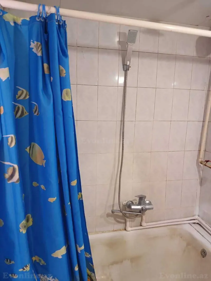 Kirayə verilir 2 otaqlı Mənzil Köhnə tikili 65 m² İnşaatçılar m. - şəkil 5