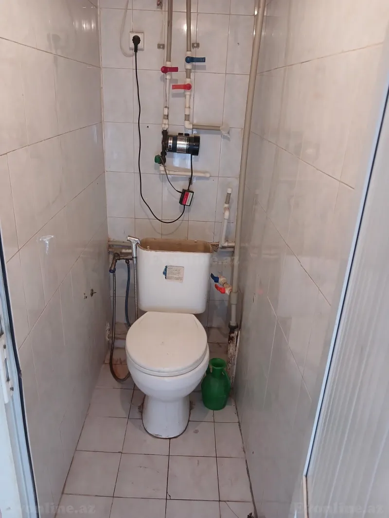Kirayə verilir 2 otaqlı Mənzil Köhnə tikili 65 m² İnşaatçılar m. - şəkil 6