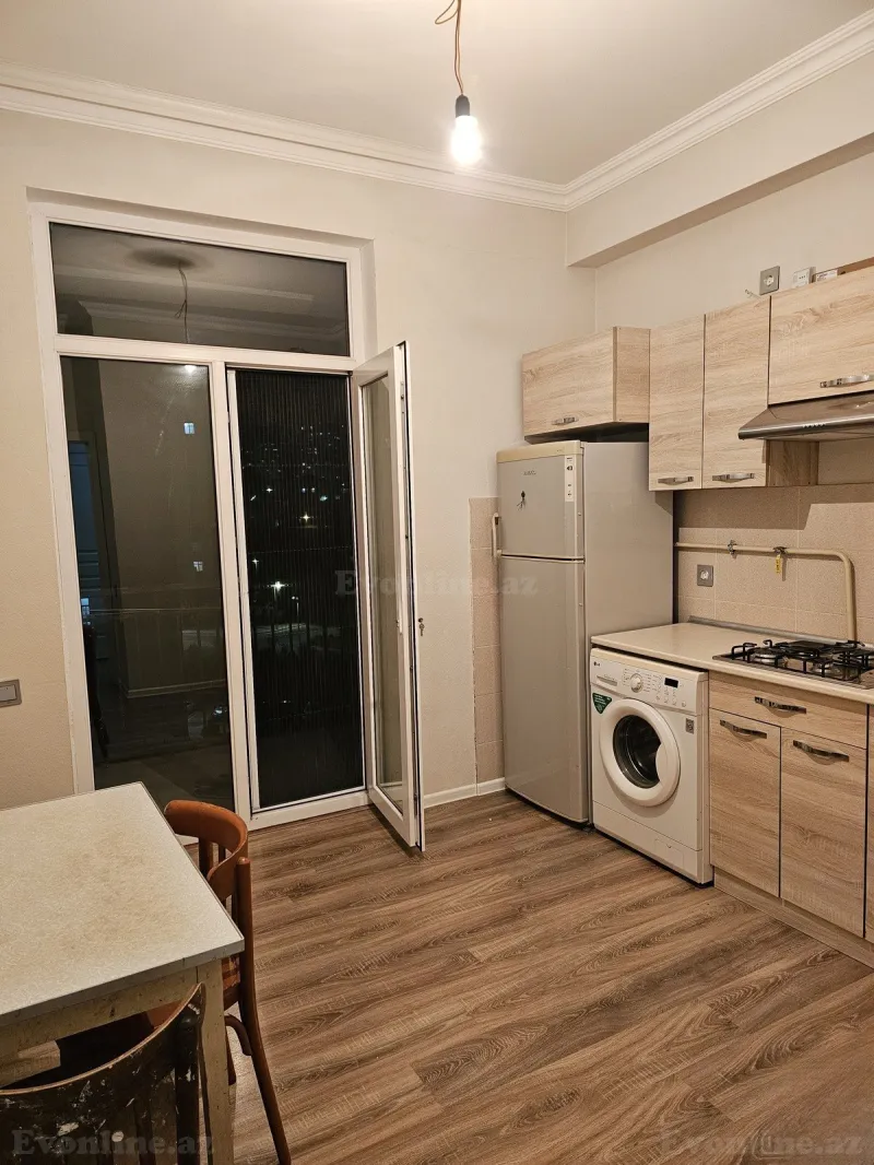 Kirayə verilir 3 otaqlı Mənzil Yeni tikili 86 m² Yasamal - şəkil 4