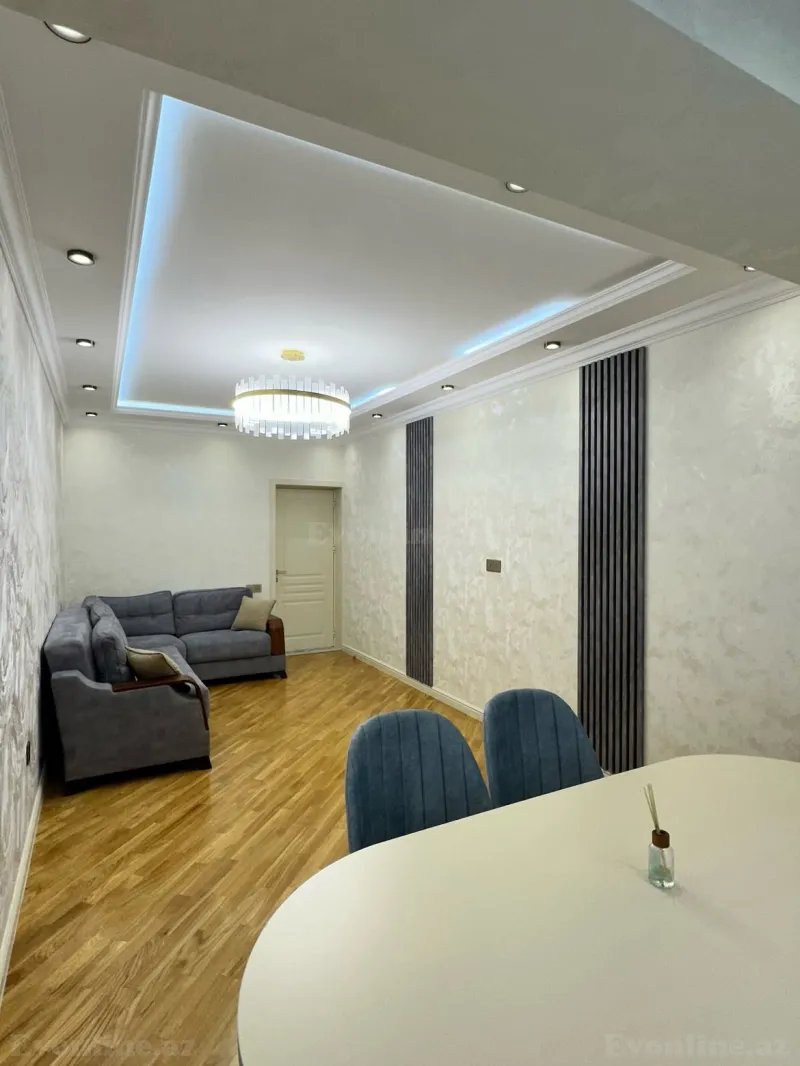 Satılır 3 otaqlı Mənzil Yeni tikili 82 m² Gəncə pr. - şəkil 2
