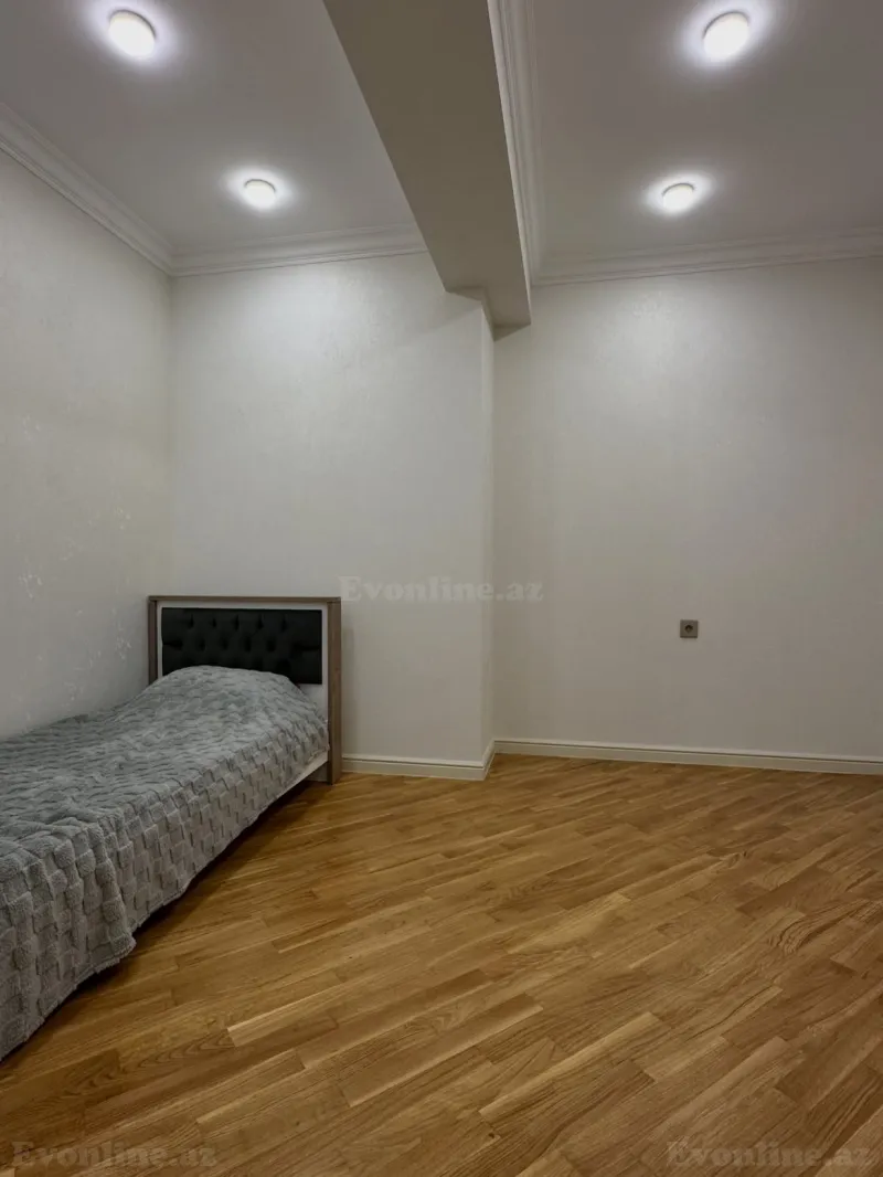 Satılır 3 otaqlı Mənzil Yeni tikili 82 m² Gəncə pr. - şəkil 7