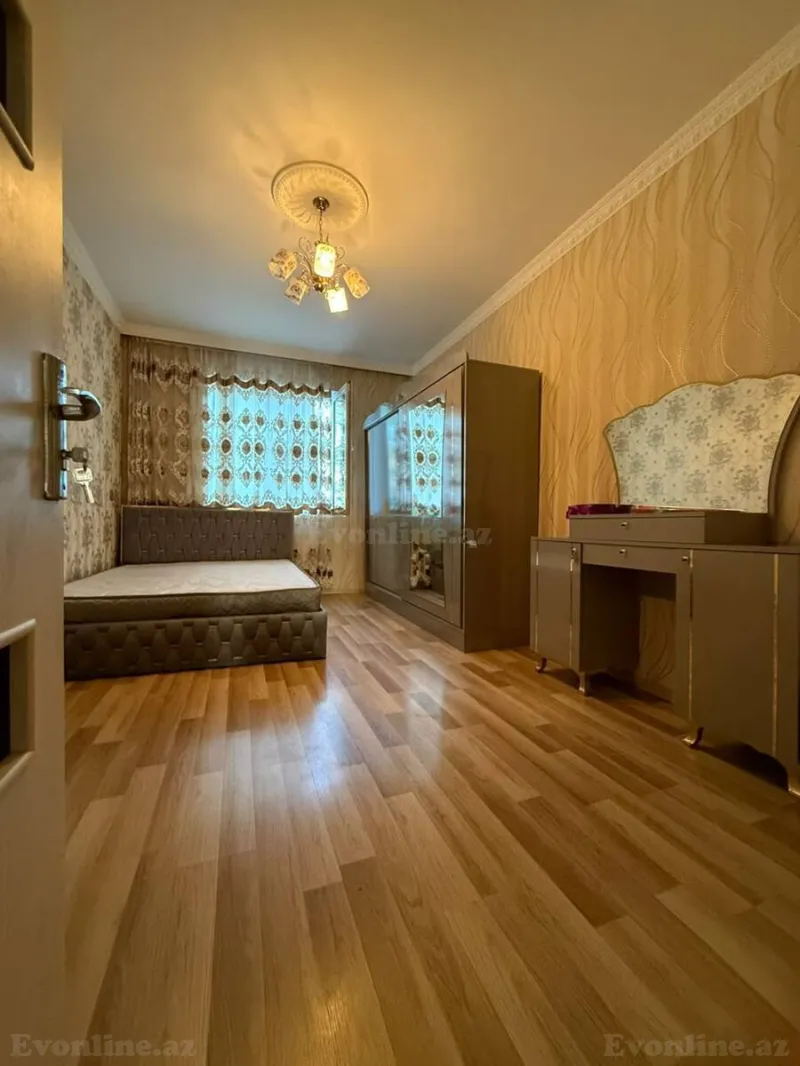 Satılır 2 otaqlı Mənzil Köhnə tikili 58 m² Memar Əcəmi m. - şəkil 4