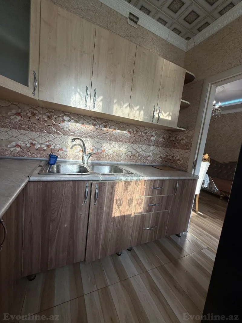 Satılır 2 otaqlı Mənzil Köhnə tikili 58 m² Memar Əcəmi m. - şəkil 6