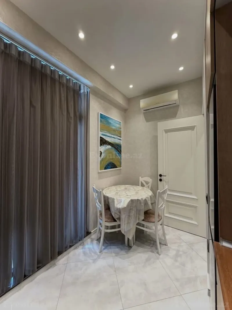 Satılır 2 otaqlı Mənzil Yeni tikili 50 m² 28 May m. - şəkil 4