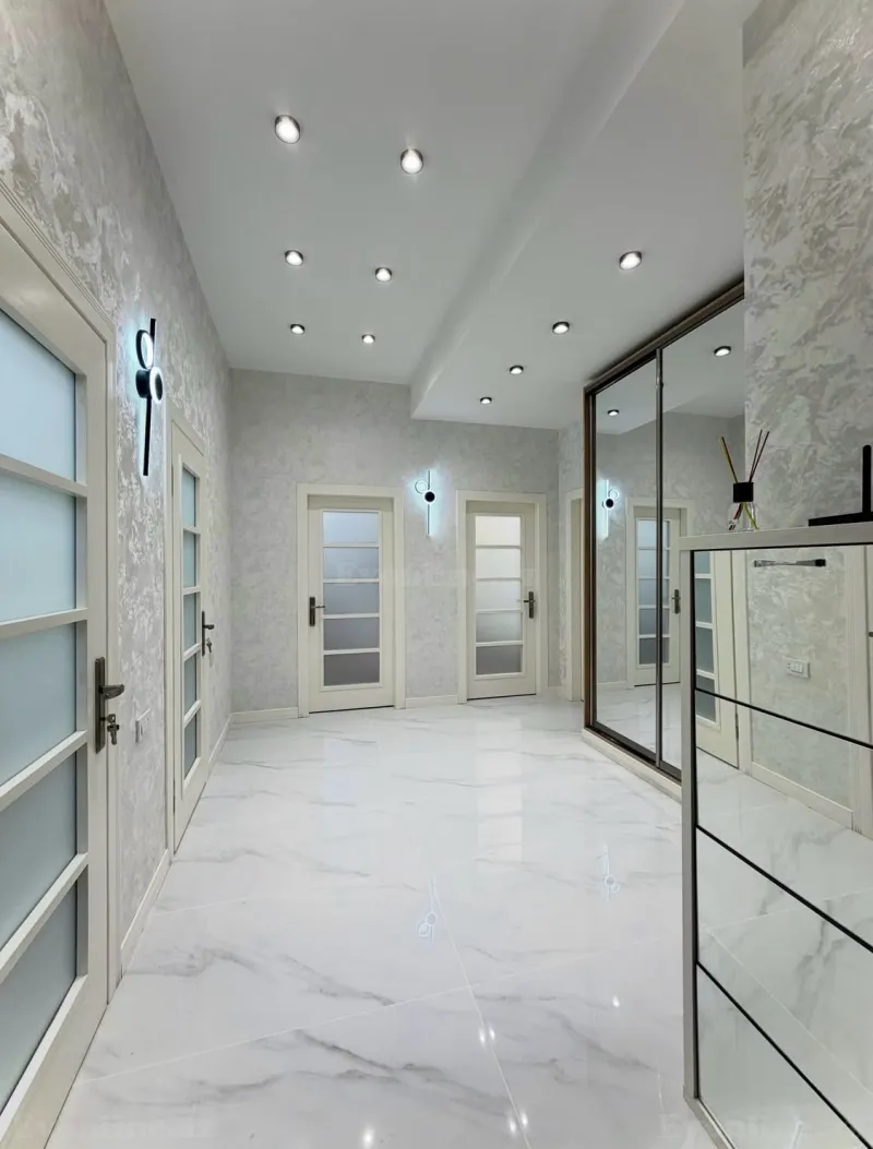 Satılır 3 otaqlı Mənzil Yeni tikili 107 m² Tbilisi pr. - şəkil 5