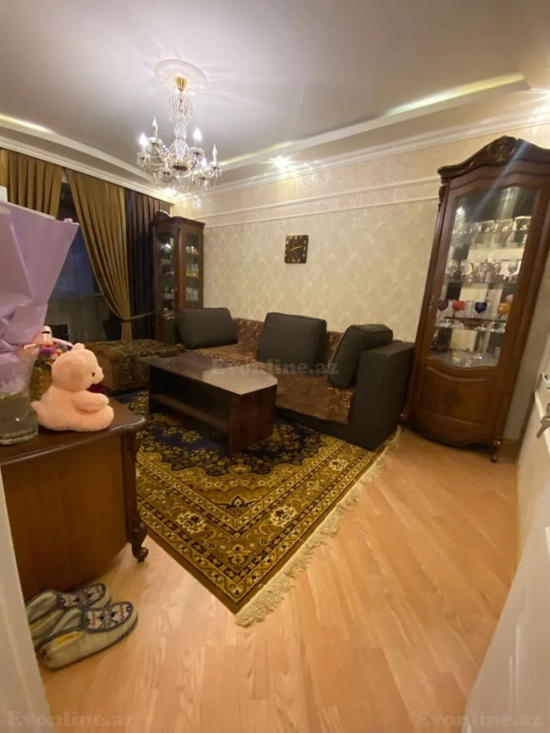 Satılır 2 otaqlı Mənzil Köhnə tikili 58 m² Memar Əcəmi m. - şəkil 4