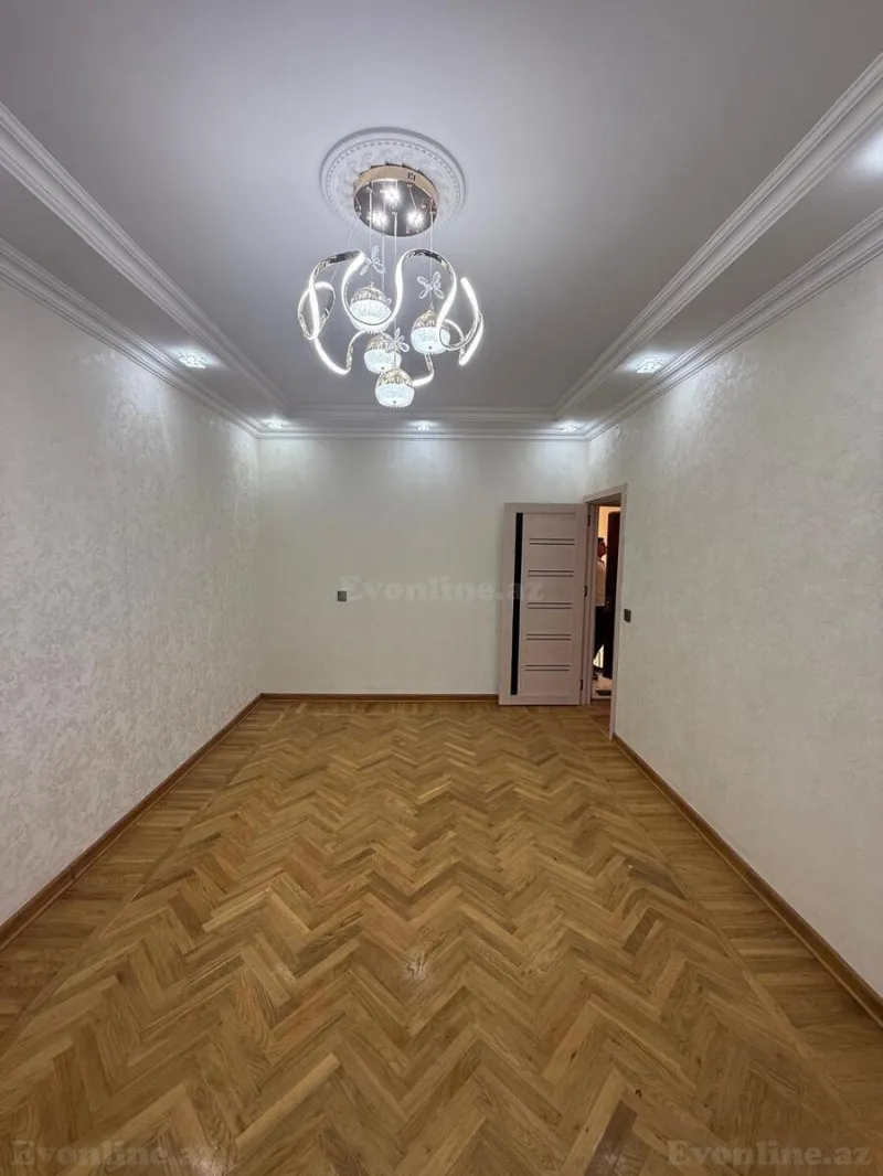 Satılır 2 otaqlı Mənzil Köhnə tikili 55 m² Azadlıq prospekti m. - şəkil 2