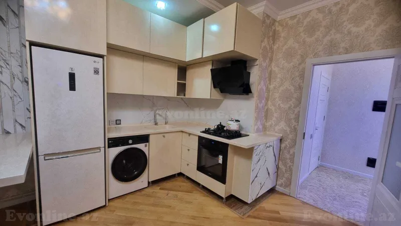 2 otaqlı Mənzil 60 m² Xətai r. Kirayə verilir