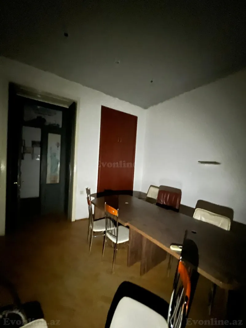 Satılır 4 otaqlı Mənzil Köhnə tikili 120 m² İçərişəhər m. - şəkil 13