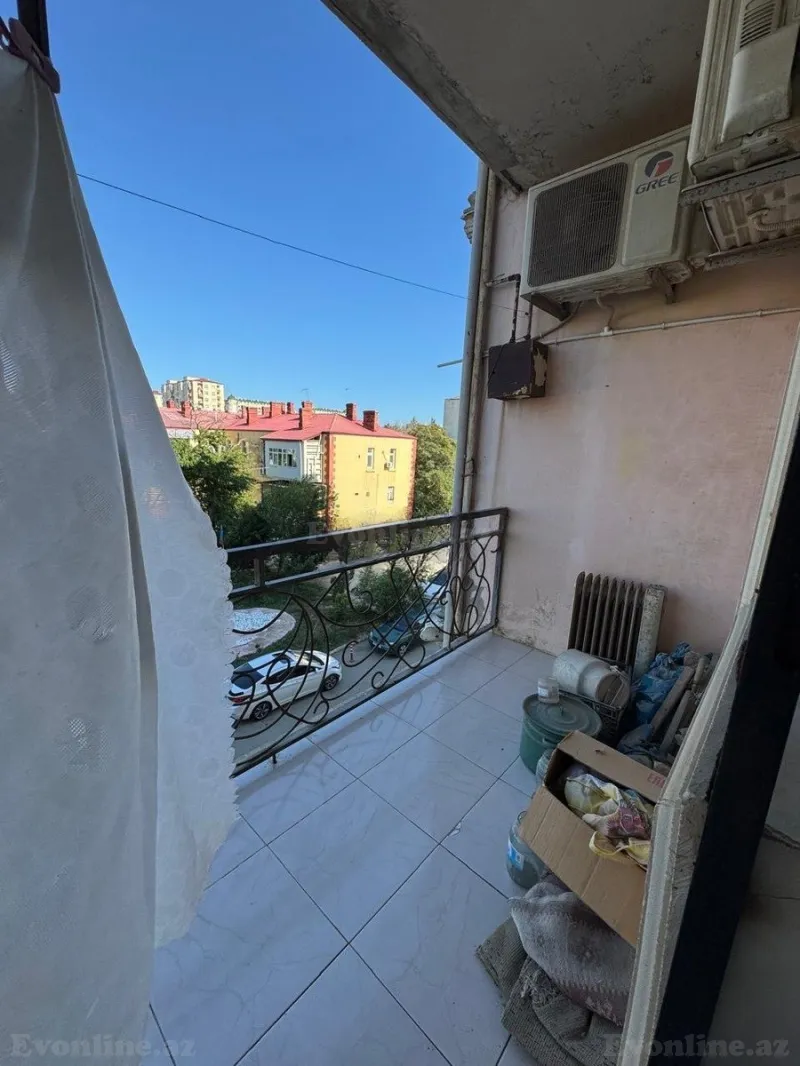3 otaqlı Mənzil 82 m² Lökbatan Satılır