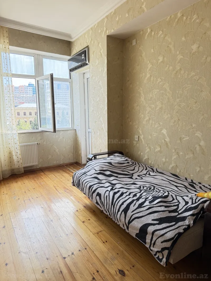 Kirayə verilir 3 otaqlı Mənzil Yeni tikili 120 m² Xətai r. - şəkil 8