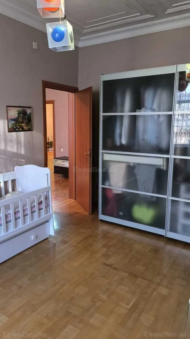 Satılır 7 otaqlı Həyət evi 450 m² Əhmədli - şəkil 14