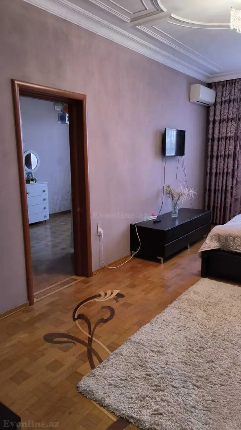 Satılır 7 otaqlı Həyət evi 450 m² Əhmədli - şəkil 22