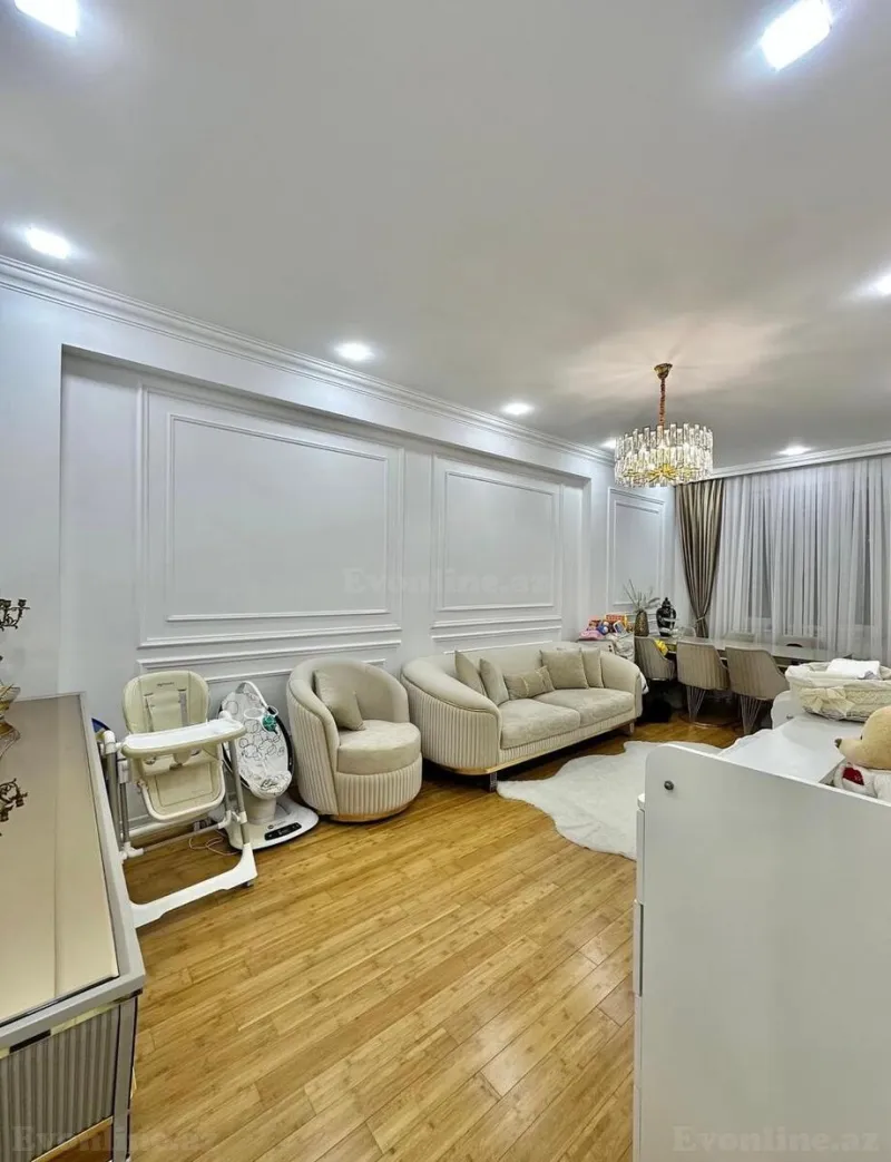 Satılır 2 otaqlı Mənzil Köhnə tikili 74 m² Memar Əcəmi m. - şəkil 3
