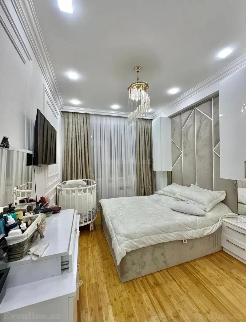 Satılır 2 otaqlı Mənzil Köhnə tikili 74 m² Memar Əcəmi m. - şəkil 5
