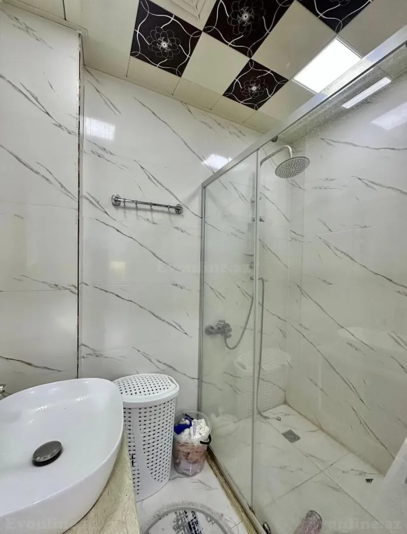 Satılır 2 otaqlı Mənzil Köhnə tikili 74 m² Memar Əcəmi m. - şəkil 7