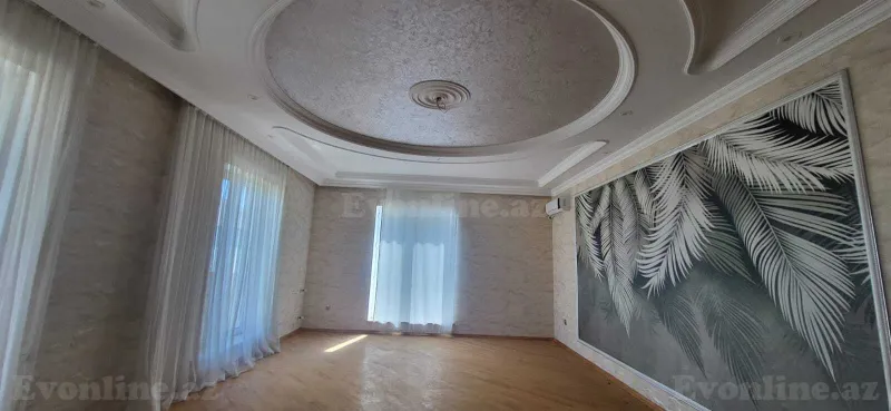 6 otaqlı Həyət evi 240 m² Mehdiabad Satılır