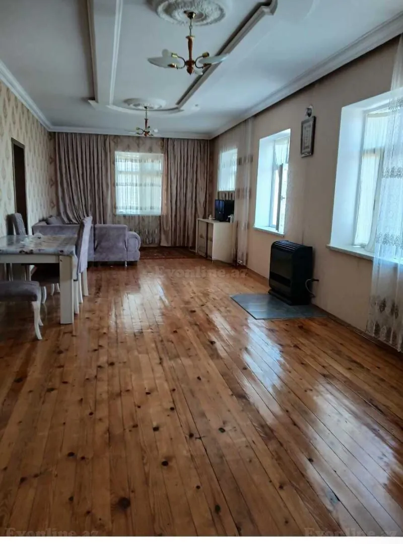 3 otaqlı Həyət evi 220 m² Sumqayıt Satılır