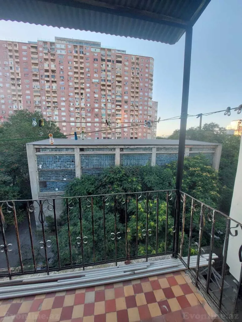 Satılır 2 otaqlı Mənzil Köhnə tikili 50 m² Nəsimi r. - şəkil 7