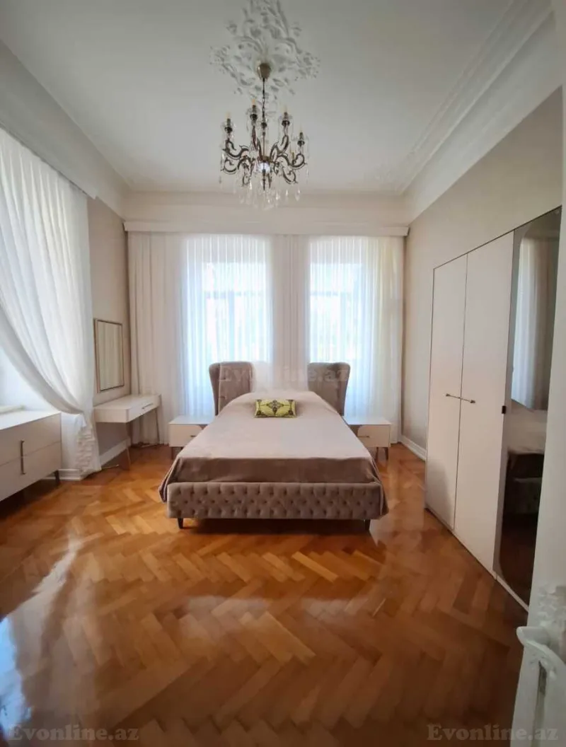 Kirayə verilir 2 otaqlı Mənzil Köhnə tikili 75 m² Sahil m. - şəkil 5
