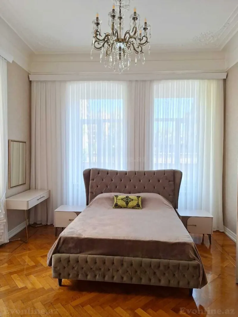 Kirayə verilir 2 otaqlı Mənzil Köhnə tikili 75 m² Sahil m. - şəkil 6
