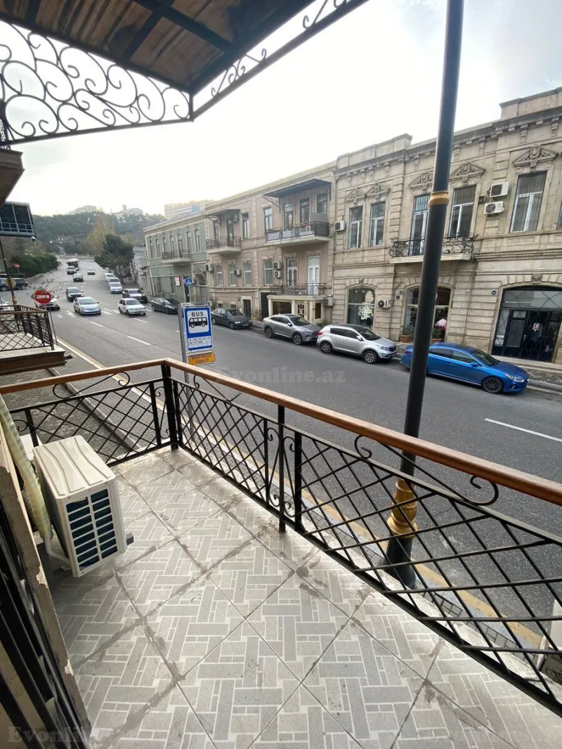 Satılır Obyekt 200 m² Səbail r. - şəkil 14