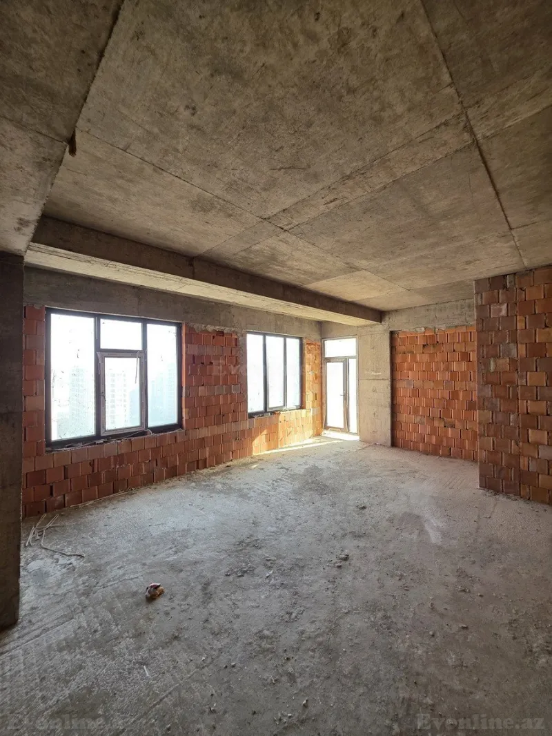 Satılır 4 otaqlı Mənzil Yeni tikili 125 m² Nəsimi r. - şəkil 4
