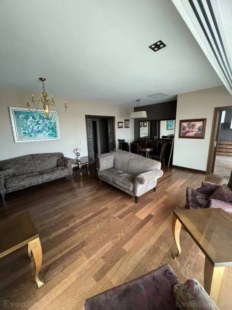 Kirayə verilir 5 otaqlı Mənzil Yeni tikili 200 m² Səbail r. - şəkil 3