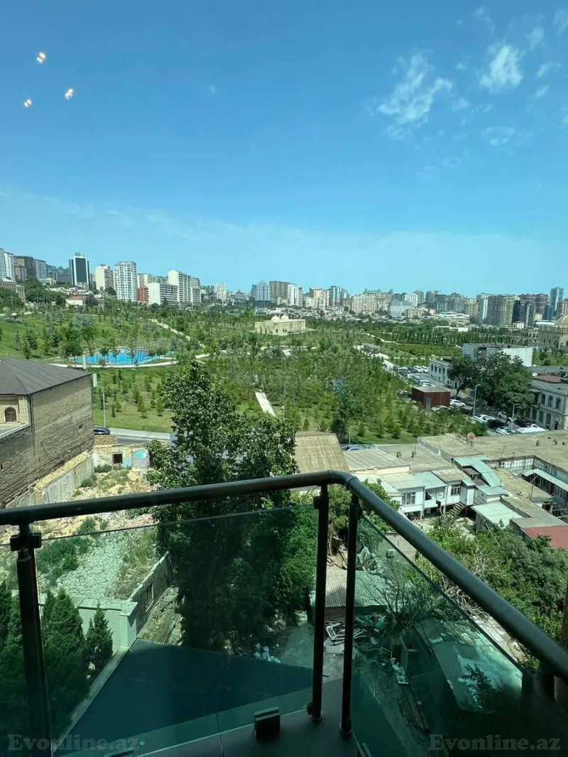Kirayə verilir 5 otaqlı Mənzil Yeni tikili 200 m² Səbail r. - şəkil 4