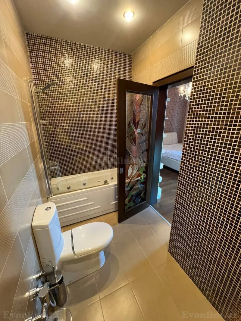 Kirayə verilir 5 otaqlı Mənzil Yeni tikili 200 m² Səbail r. - şəkil 18