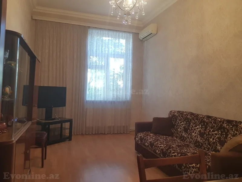 Satılır 2 otaqlı Mənzil Köhnə tikili 65 m² Nəriman Nərimanov m. - şəkil 4