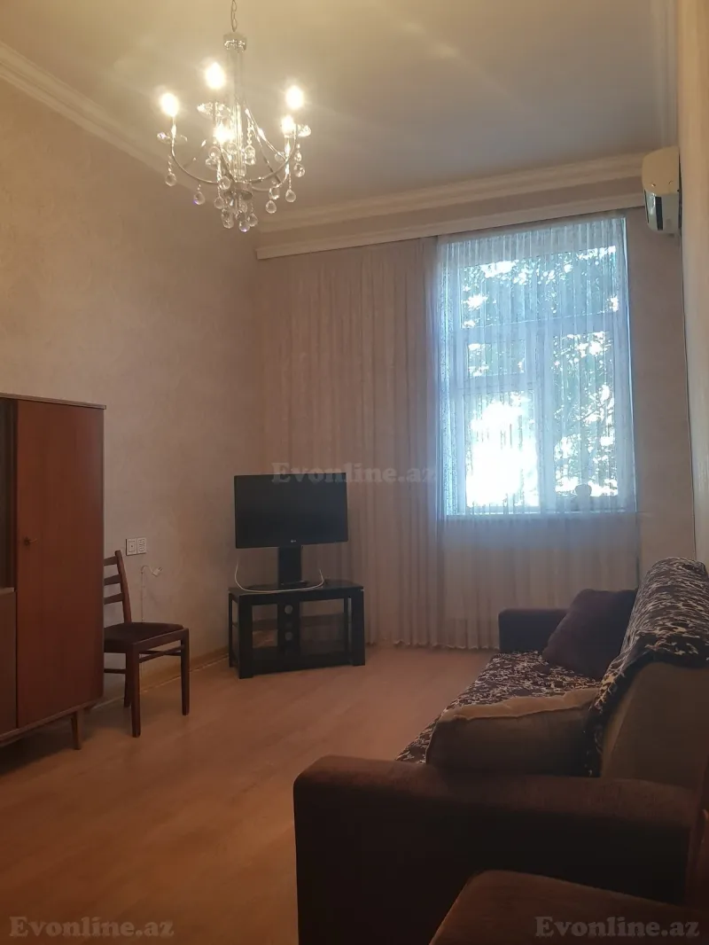 Satılır 2 otaqlı Mənzil Köhnə tikili 65 m² Nəriman Nərimanov m. - şəkil 16