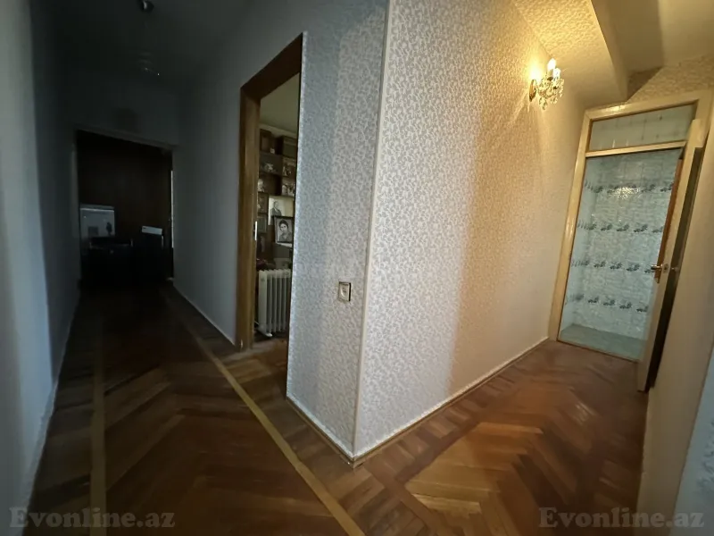 Satılır 4 otaqlı Mənzil Köhnə tikili 115 m² 20 Yanvar m. - şəkil 15