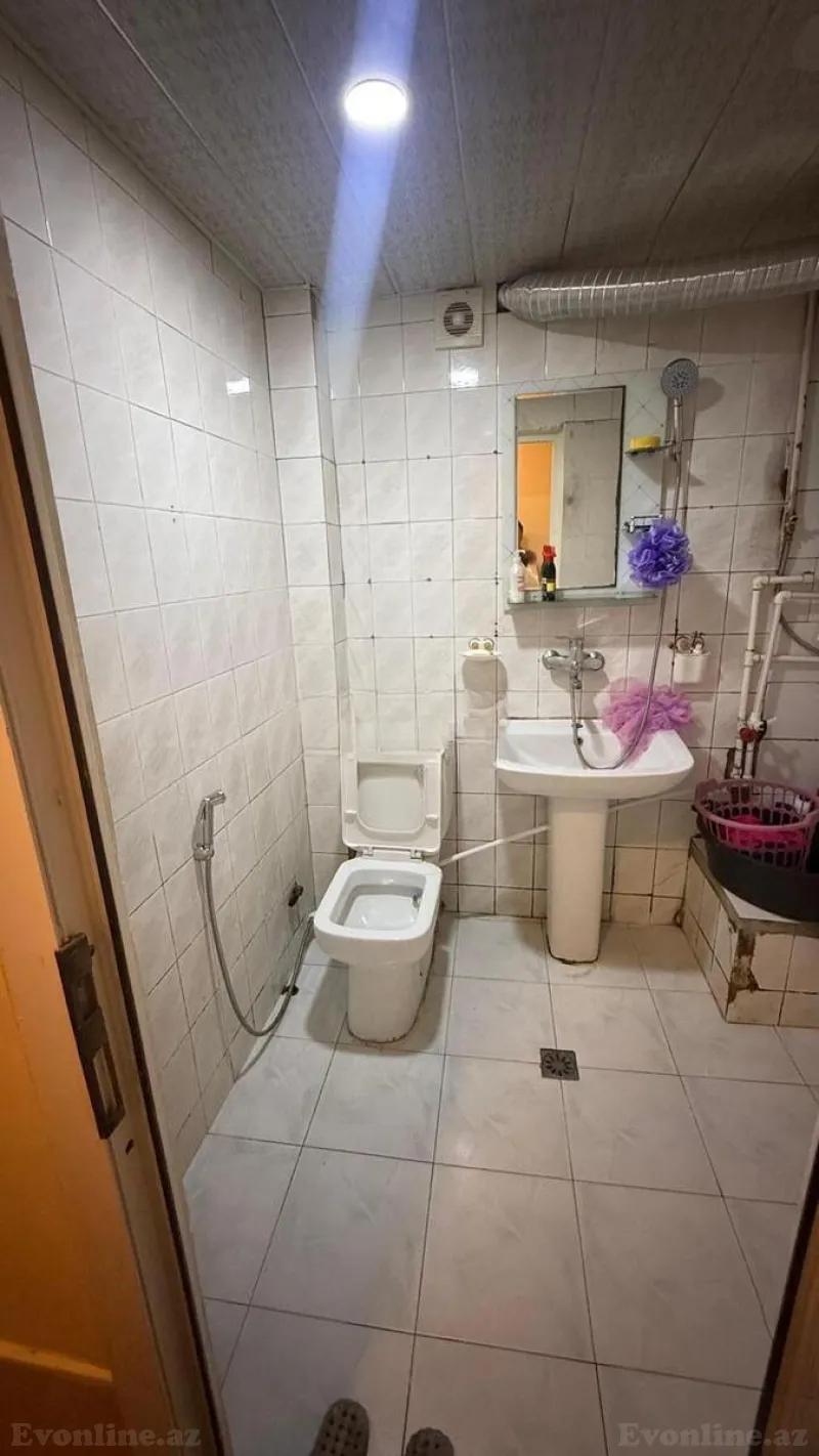 Satılır 2 otaqlı Mənzil Köhnə tikili 55 m² Neftçilər m. - şəkil 8