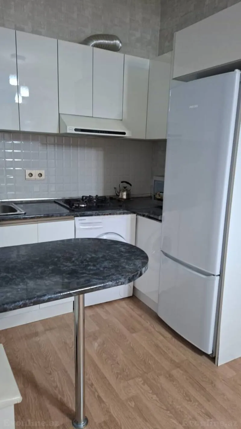 Kirayə verilir 3 otaqlı Mənzil Yeni tikili 80 m² 28 May m. - şəkil 9