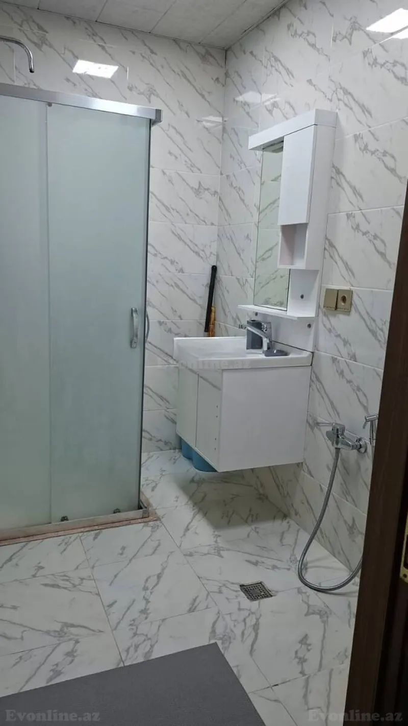 Kirayə verilir 3 otaqlı Mənzil Yeni tikili 80 m² 28 May m. - şəkil 11