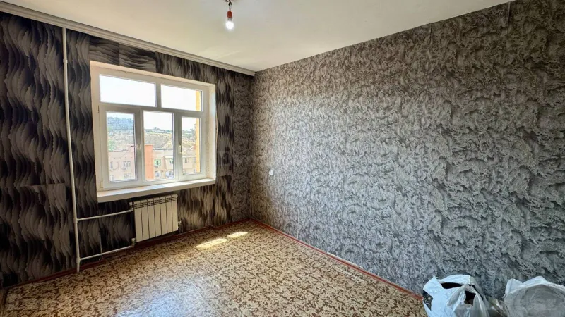 Satılır 3 otaqlı Mənzil Köhnə tikili 75 m² Yeni Günəşli - şəkil 5