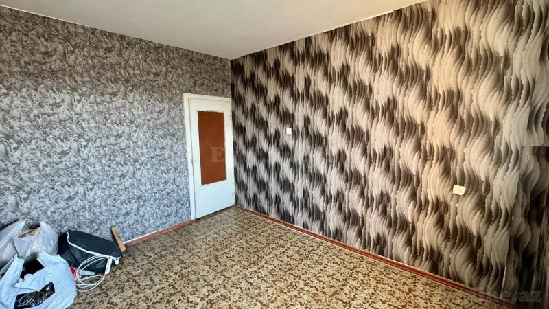 Satılır 3 otaqlı Mənzil Köhnə tikili 75 m² Yeni Günəşli - şəkil 8