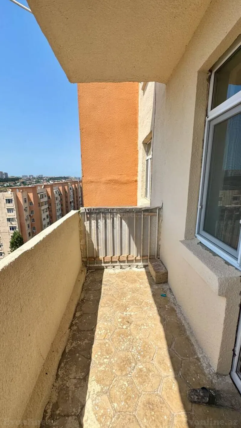 Satılır 3 otaqlı Mənzil Köhnə tikili 75 m² Yeni Günəşli - şəkil 12