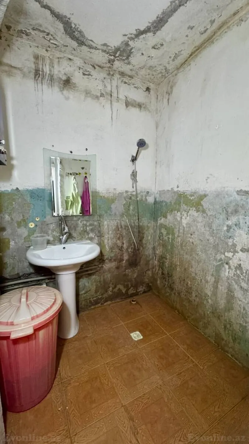 Satılır 3 otaqlı Mənzil Köhnə tikili 75 m² Yeni Günəşli - şəkil 22