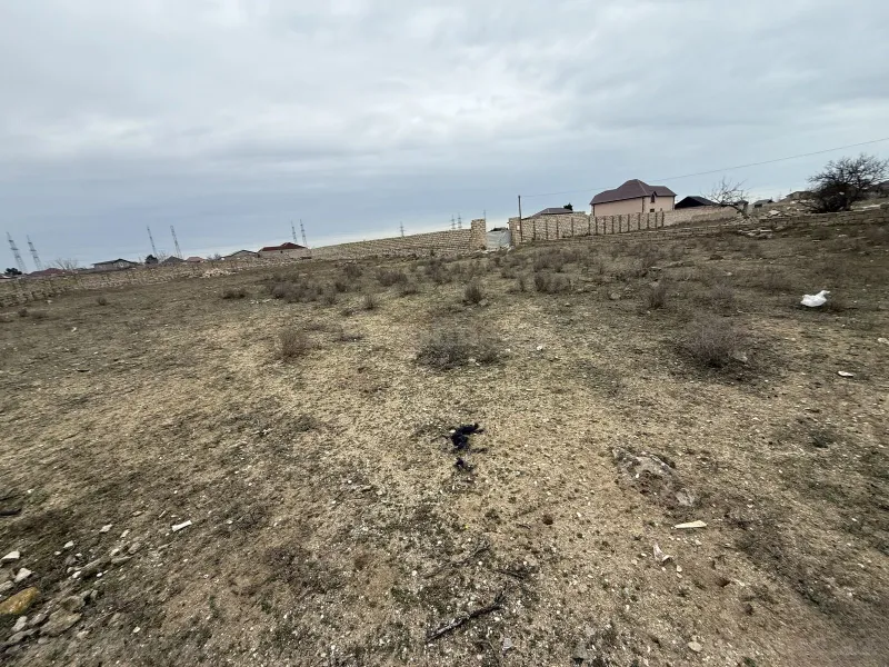 Torpaq Qala Satılır