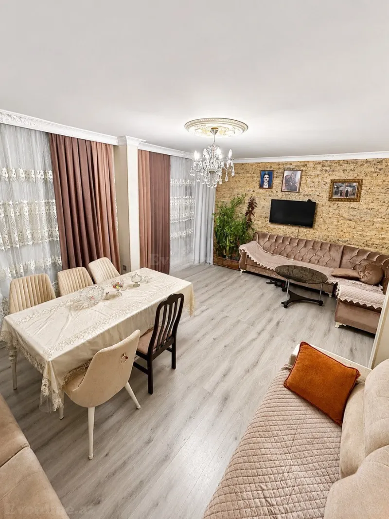 Satılır 5 otaqlı Mənzil Yeni tikili 105 m² İnşaatçılar m.