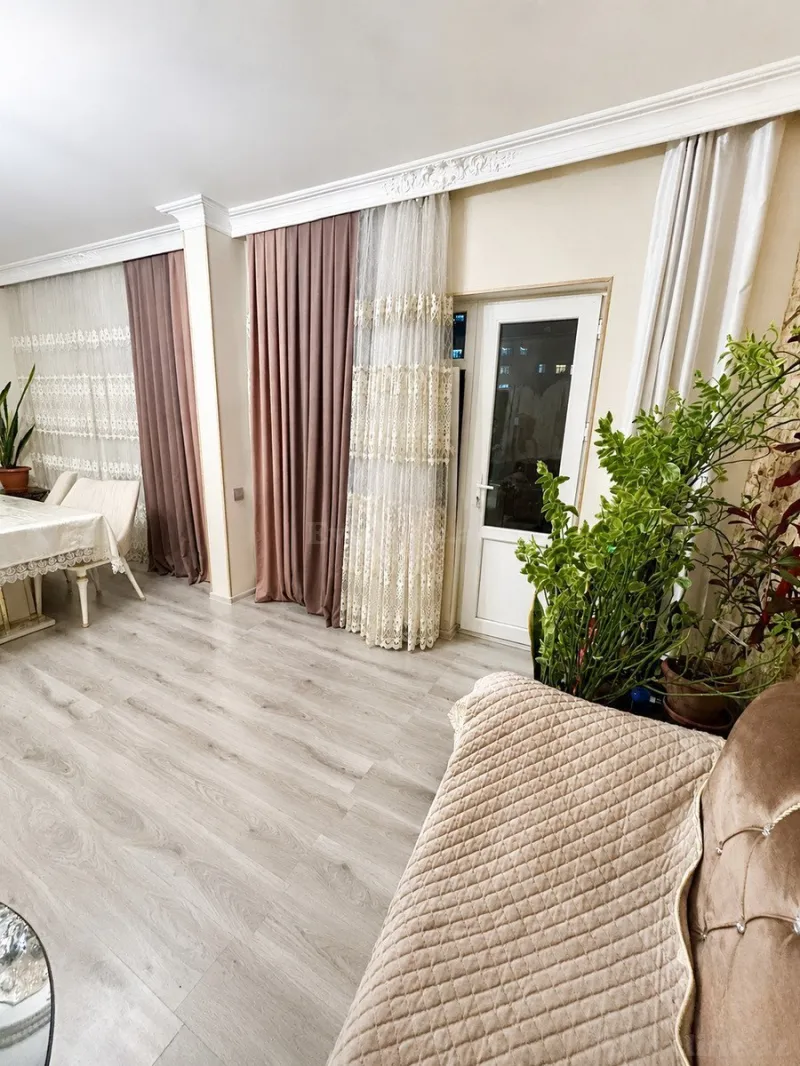 Satılır 5 otaqlı Mənzil Yeni tikili 105 m² İnşaatçılar m. - şəkil 4