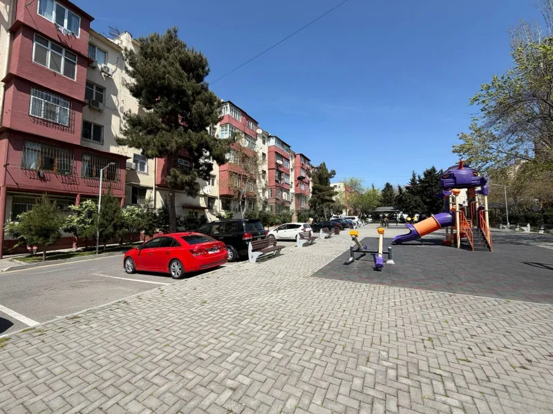 3 otaqlı Mənzil 80 m² Xalqlar Dostluğu m. Satılır